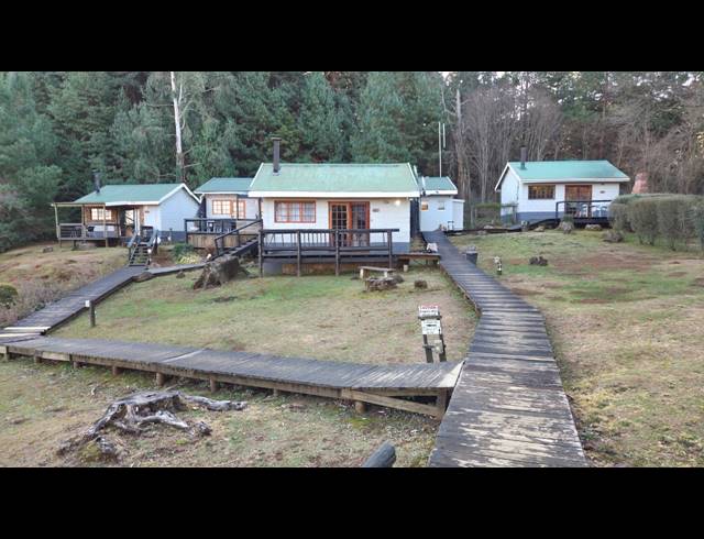 36,000M² LODGE FOR SALE IN UNDERBERG
